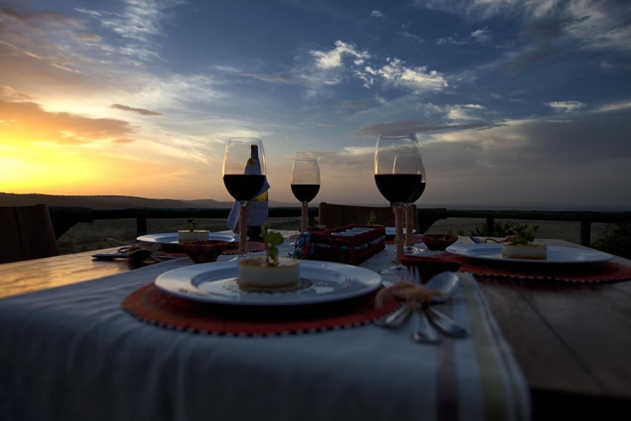 Mbali Mbali Soroi Serengeti Lodge Banagi Buitenkant foto
