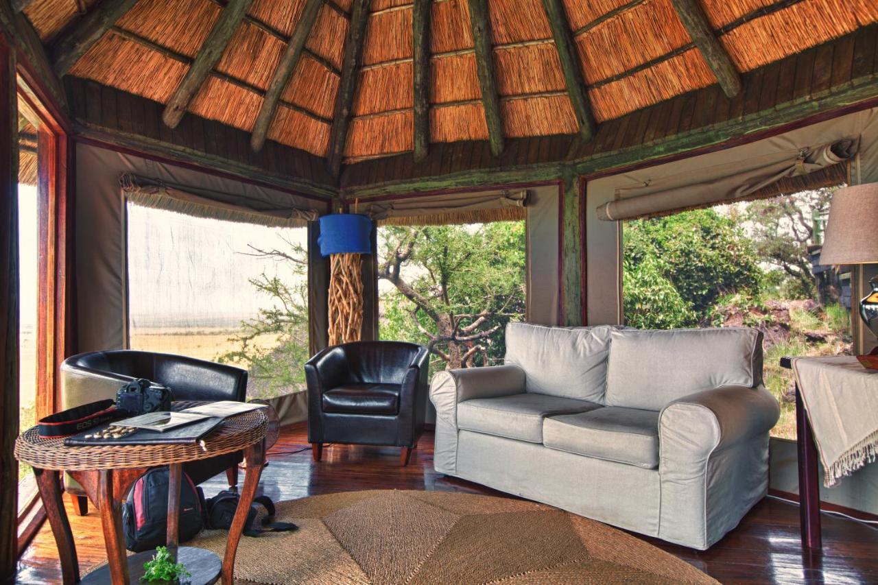 Mbali Mbali Soroi Serengeti Lodge Banagi Buitenkant foto