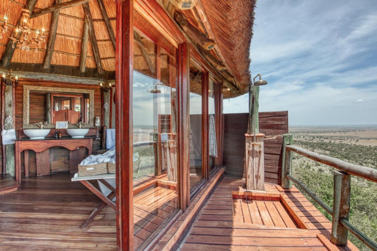 Mbali Mbali Soroi Serengeti Lodge Banagi Buitenkant foto